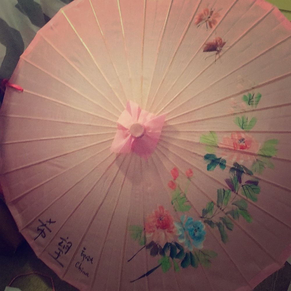 Disney world large parasol signed by Mulan!